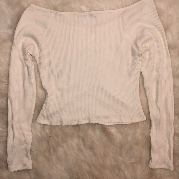 Off The Shoulder Ribbed Sweater with Ruching - Picture 2 of 3